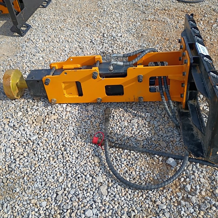 #23928 • Pile Hammer Skid Steer Attachment