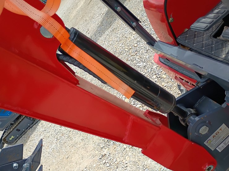 #24175-•-2025-agt-qk20r-mini-excavator-image-24