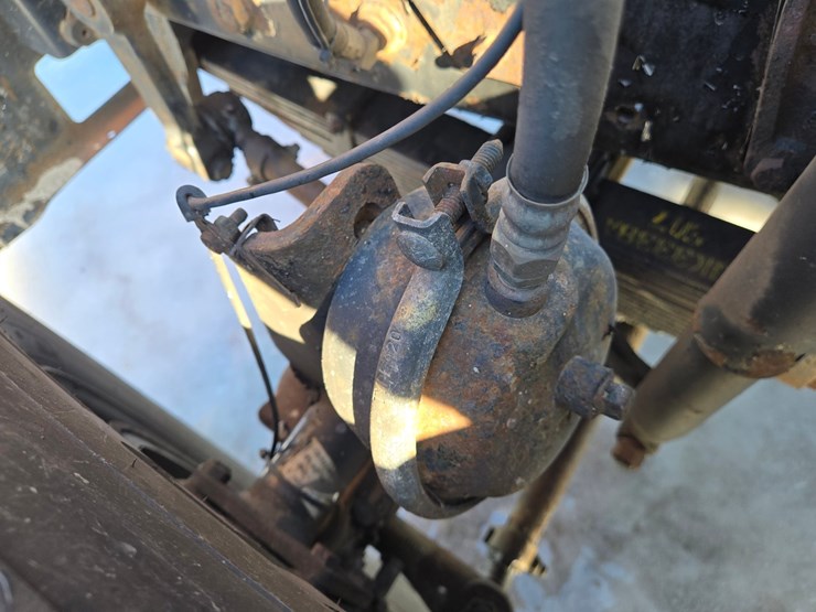 2000-mack-rd688s-image-40