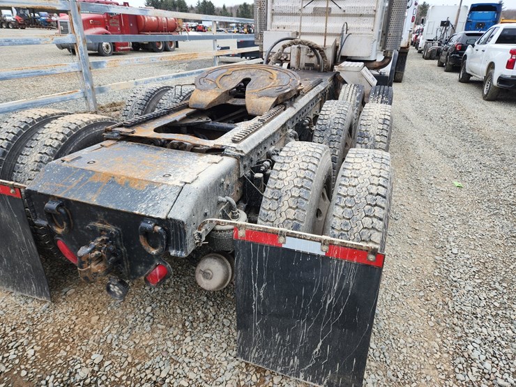 2006-kenworth-t800-image-18