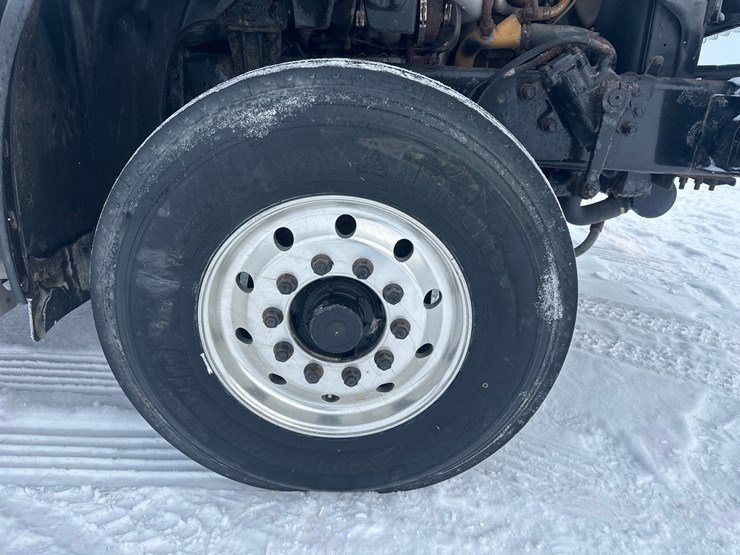 2009-caterpillar-c13-image-65