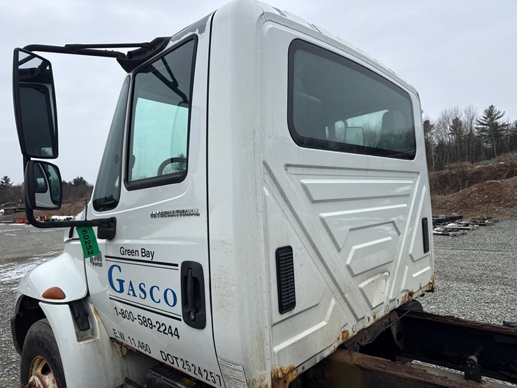 2002-international-4300-sba-image-23