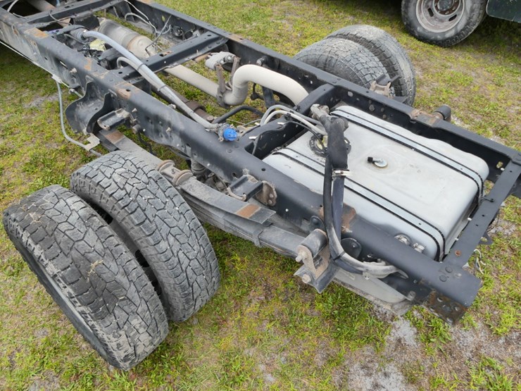 2016-ford-f350-xl-image-5