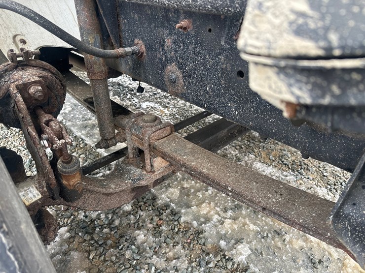 1998-massey-ferguson-8-image-61