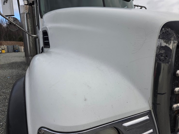 2006-massey-ferguson-8-image-11