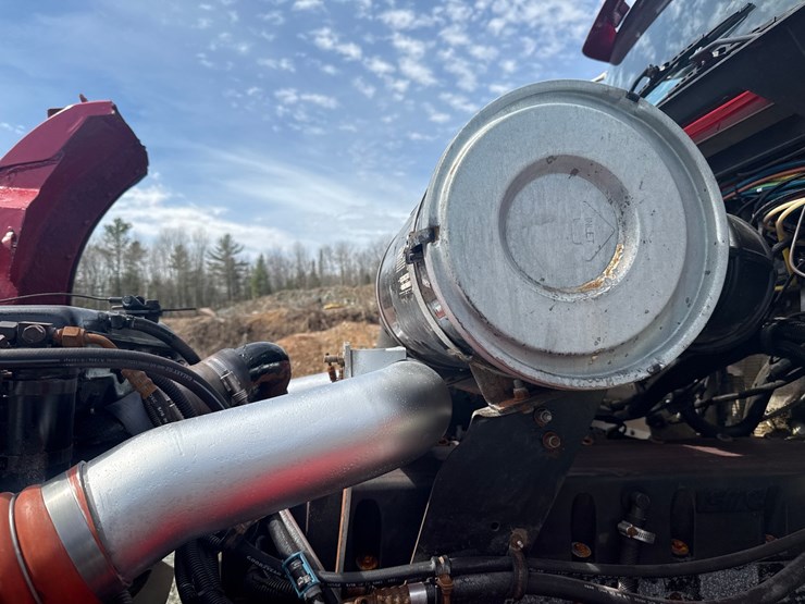 2005-kenworth-t800-image-16