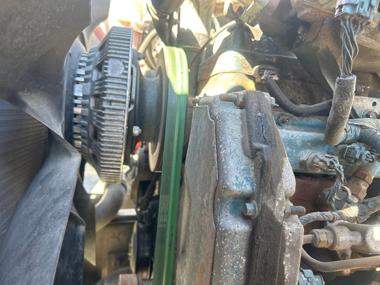 2006-international-7400-image-52