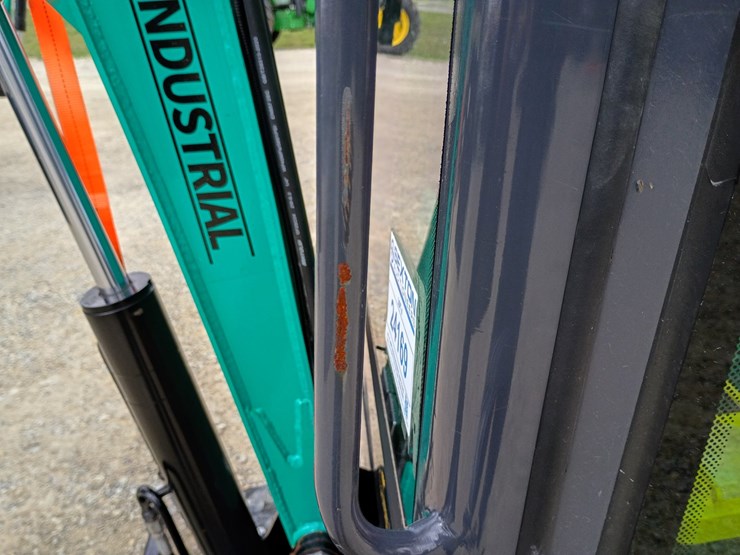 #24169-•-2025-agt-mh13rx-mini-excavator-image-33