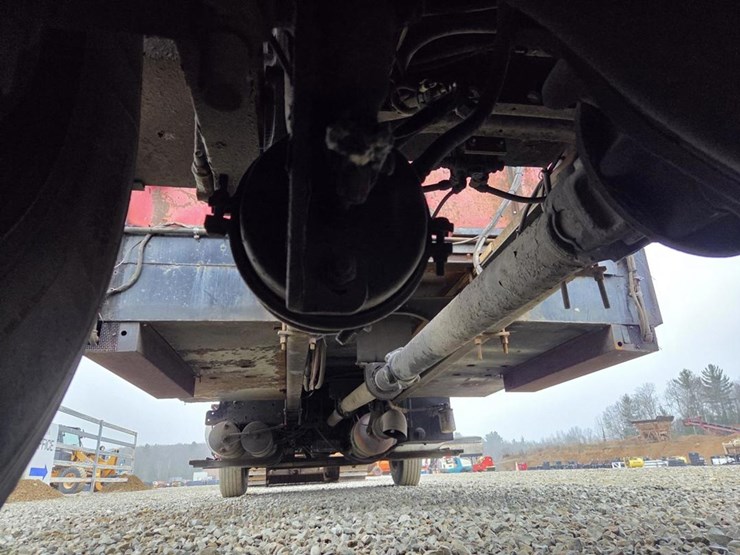 2013-international-durastar-4300-image-52