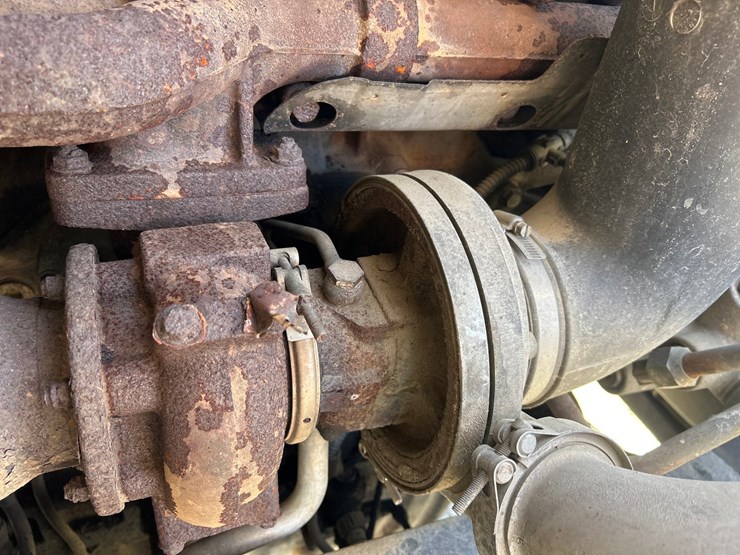 2005-massey-ferguson-8-image-43