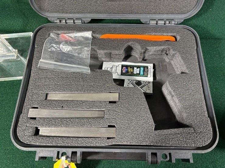 springfield-armory-mdl-1911-a1-45-auto-pistol-image-11