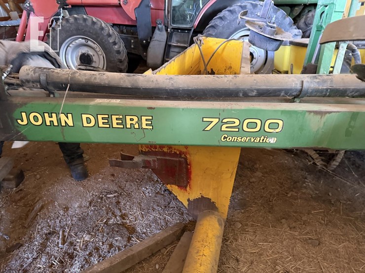 1993-john-deere-7200-image-19