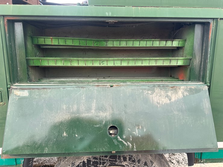 1998-massey-ferguson-8-image-38