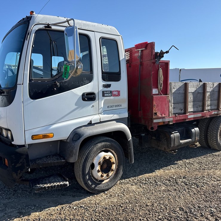 2000 GMC T6500