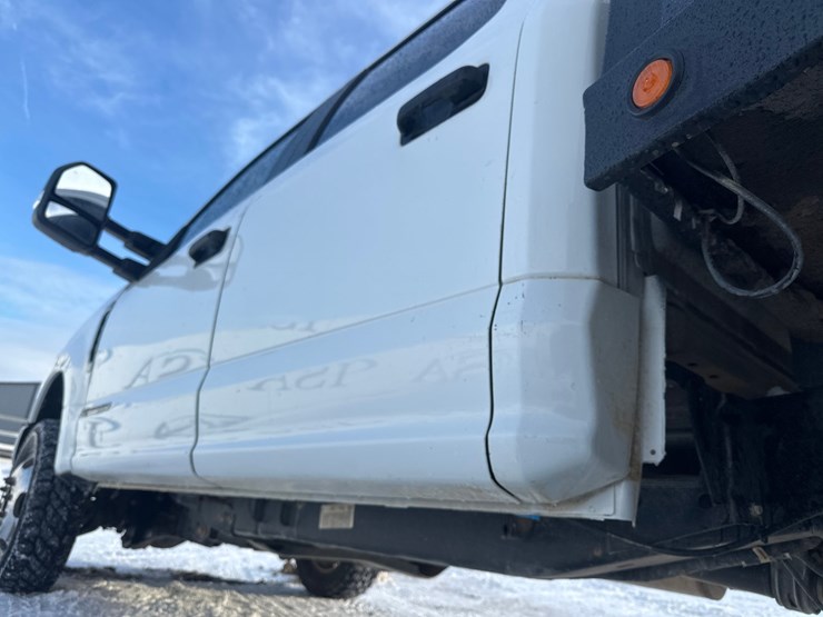 2017-ford-f350-image-24