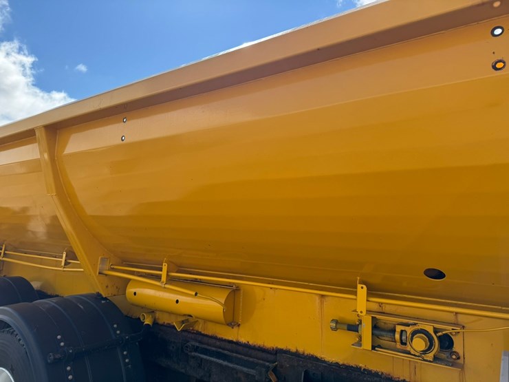 2009-international-workstar-7500-image-29