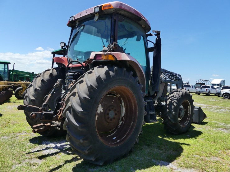 case-ih-mxu135-image-3