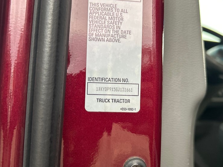 2016-kenworth-t680-image-78