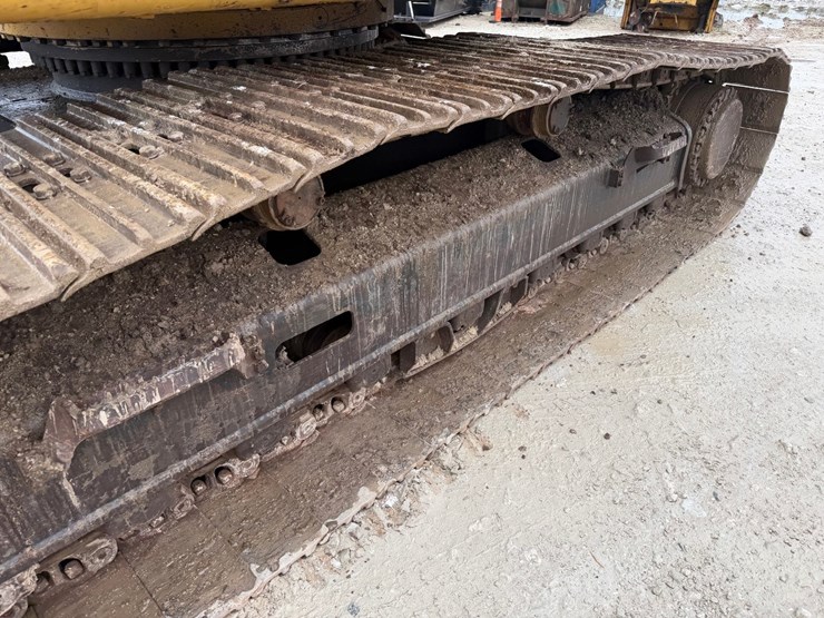 2007-caterpillar-345c-image-11