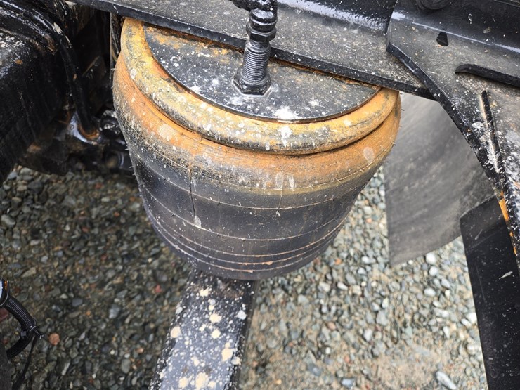 2019-international-hx620-image-37