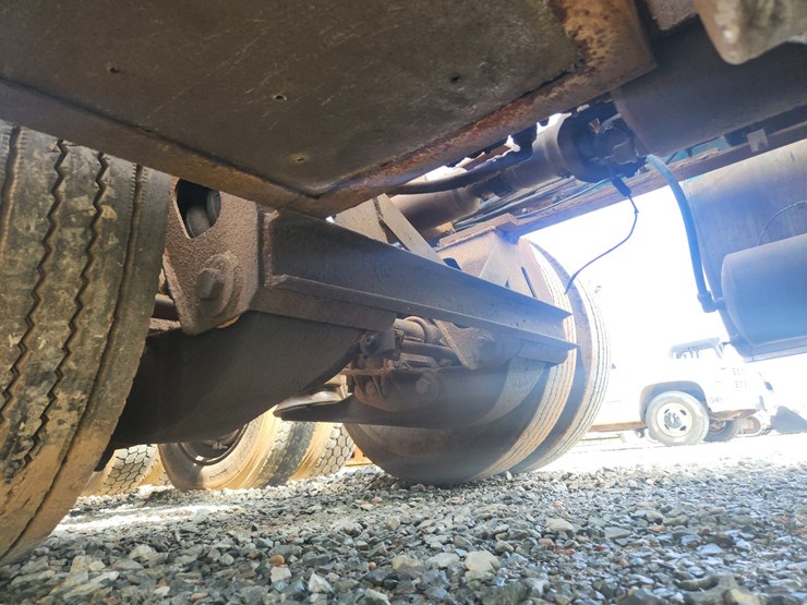 1985-kenworth-w900-image-36