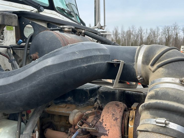 2006-caterpillar-c15-image-77