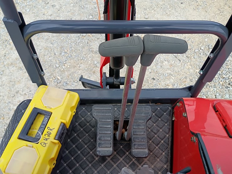 #24175-•-2025-agt-qk20r-mini-excavator-image-13
