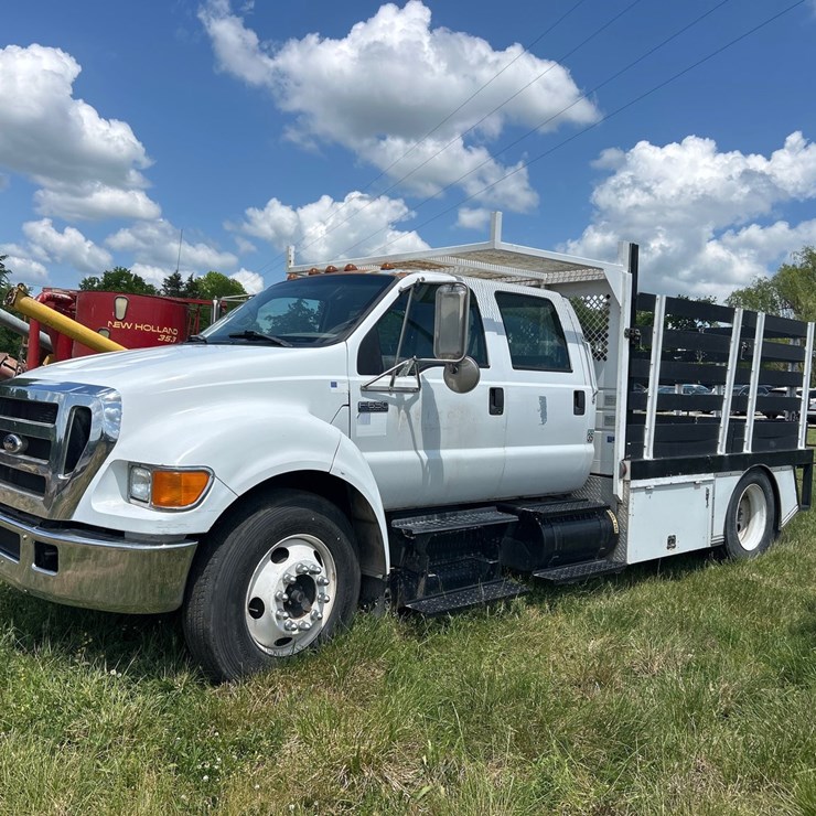 2007 FORD F650