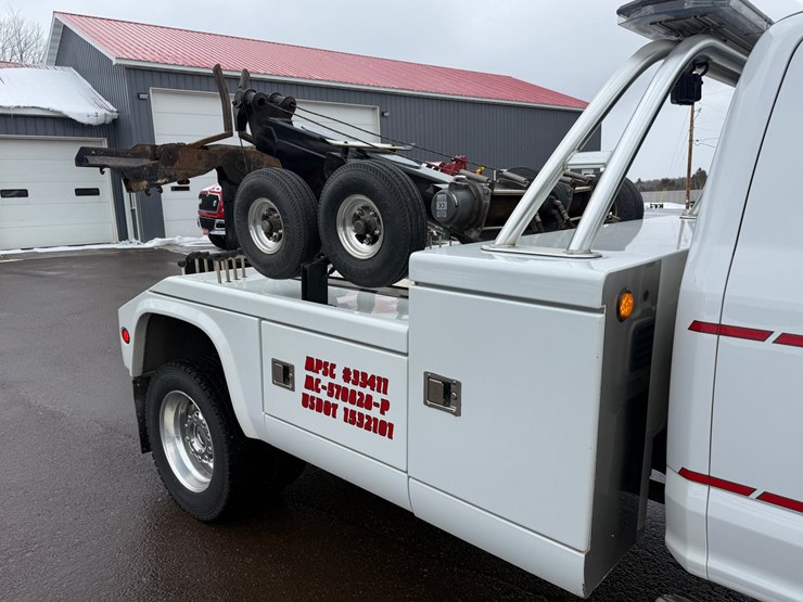 2018-ford-f550-image-41