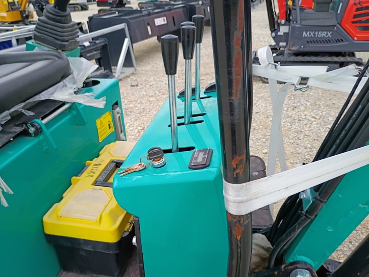 #24179-•-2025-agt-mh12rx-mini-excavator-image-34