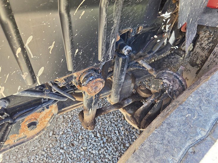 2019-international-hv613-image-62