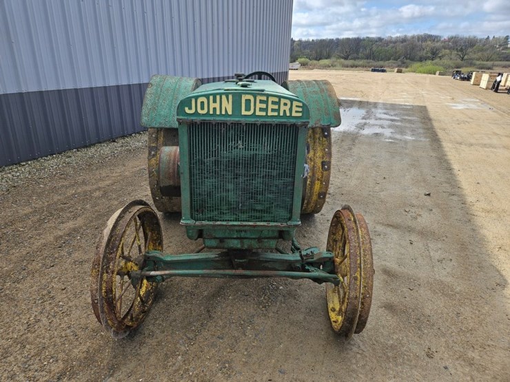 john-deere-d-image-8