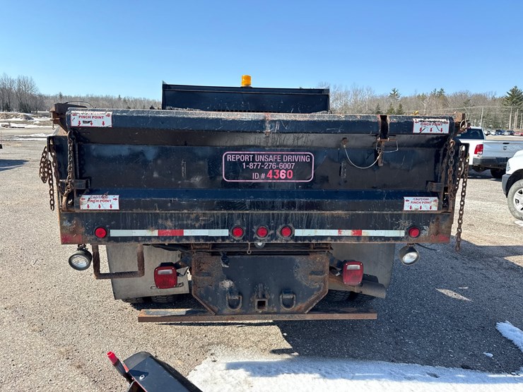 2014-ford-f550-xl-image-4