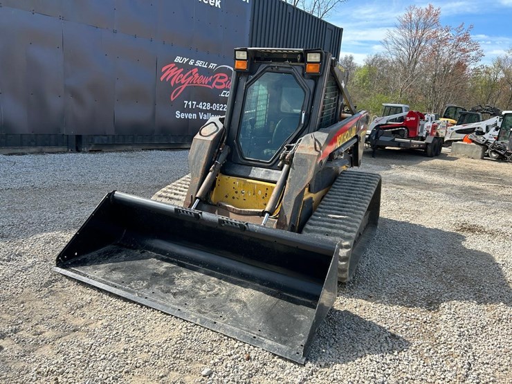 new-holland-lt190b-image-8