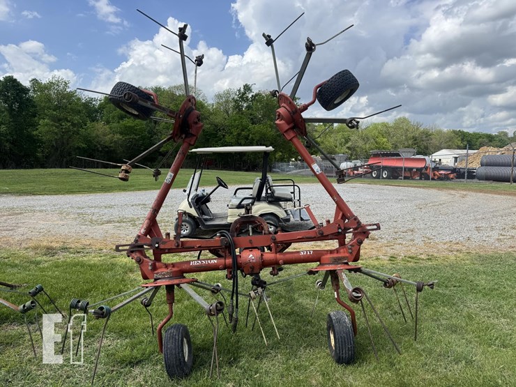 hesston-3717-image-4