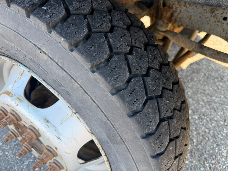 #2048-•-2013-ram-5500-heavy-duty-service-truck-image-55