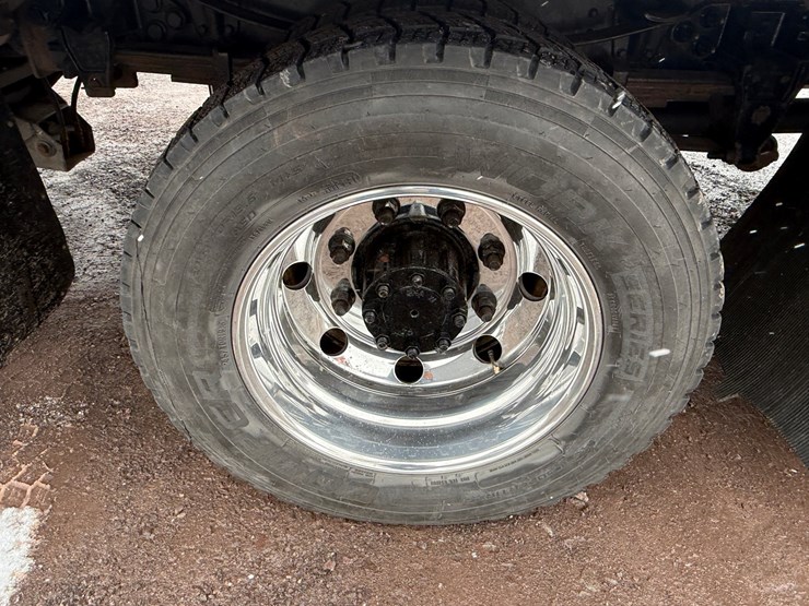 2018-ford-f650-image-67