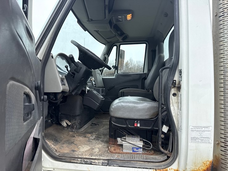 2009-international-4300-sba-image-35