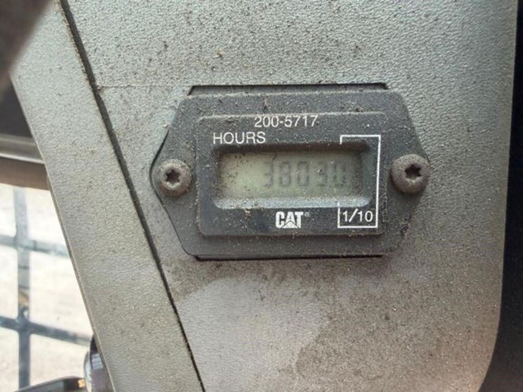 2009-caterpillar-232b2-image-10