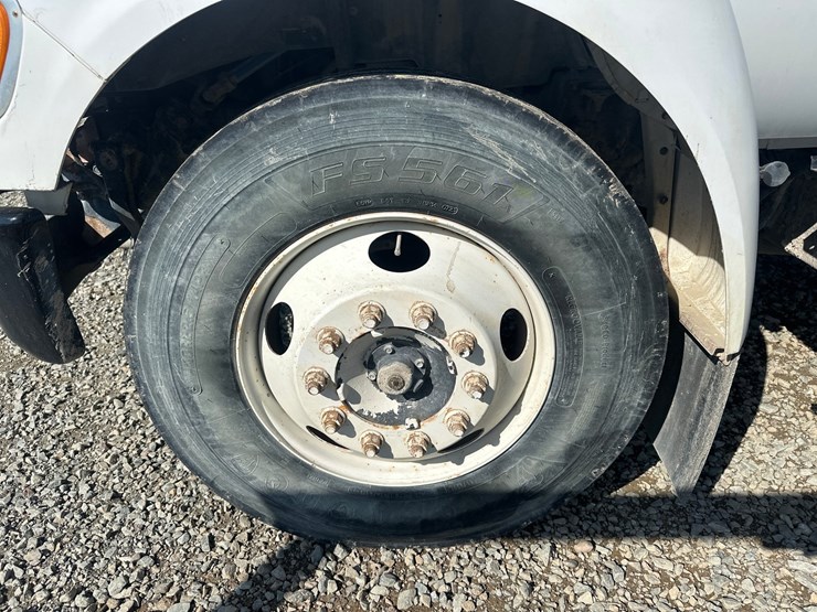 2006-ford-f650-image-52