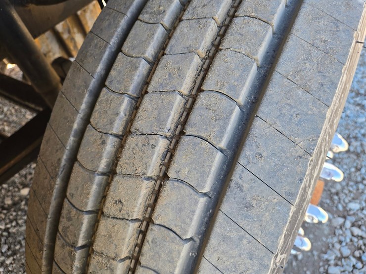 1999-caterpillar-c12-image-106