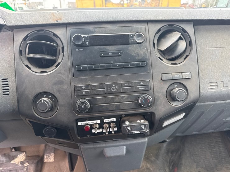 2015-ford-f250-image-43