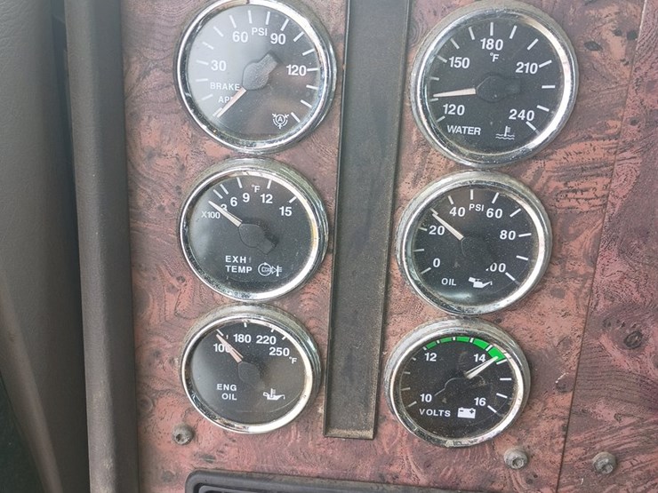 2000-international-9200i-image-25