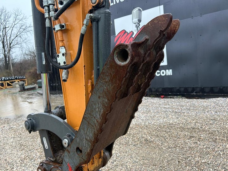 2019-case-cx60c-image-9