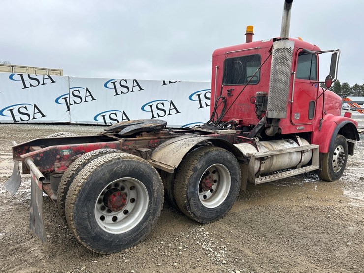 1998-massey-ferguson-8-image-5