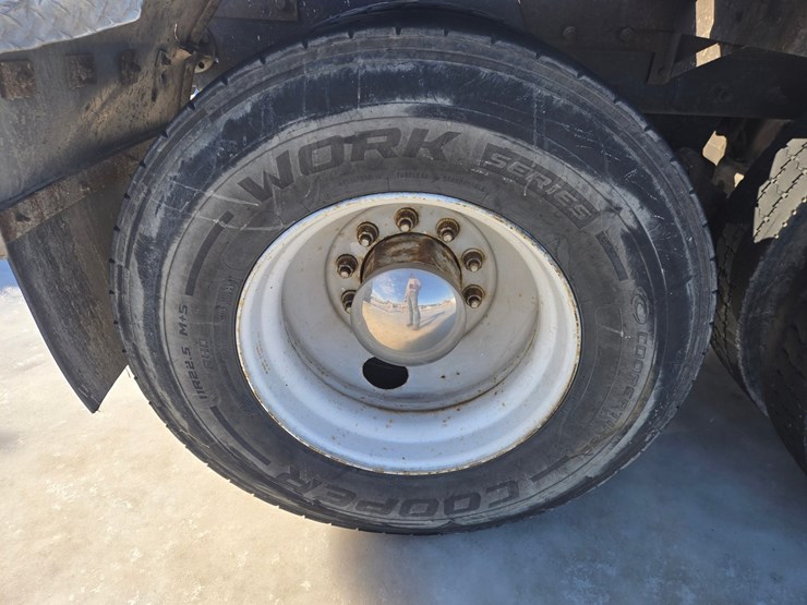 2000-mack-rd688s-image-72