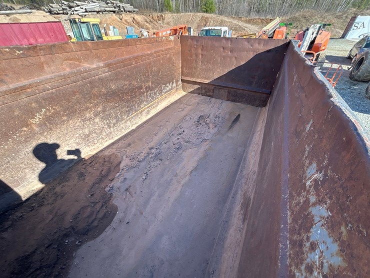 2006-international-7400-image-21