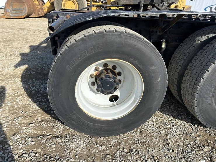 2003-massey-ferguson-8-image-80