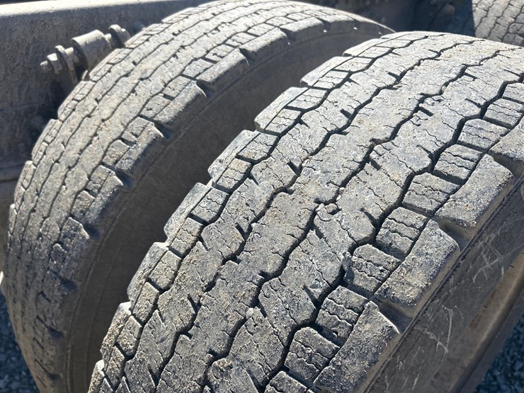 2005-massey-ferguson-8-image-71