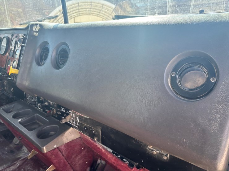 1994-international-9400-image-36